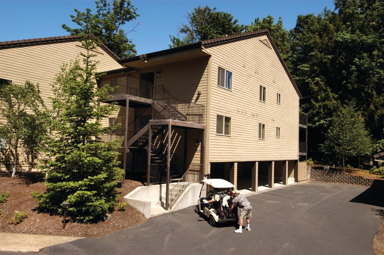 Whispering Woods Resort Welches Екстер'єр фото